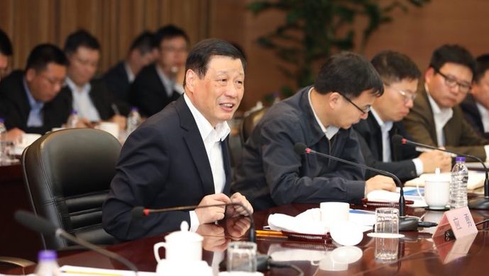 应勇调研尊龙凯时集团：实现可持续发展，成为世界著名汽车集团，还得靠这个
